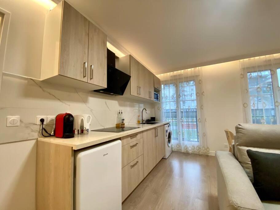 Suite Maximilien Near Disneyland Bussy-Saint-Georges Eksteriør bilde