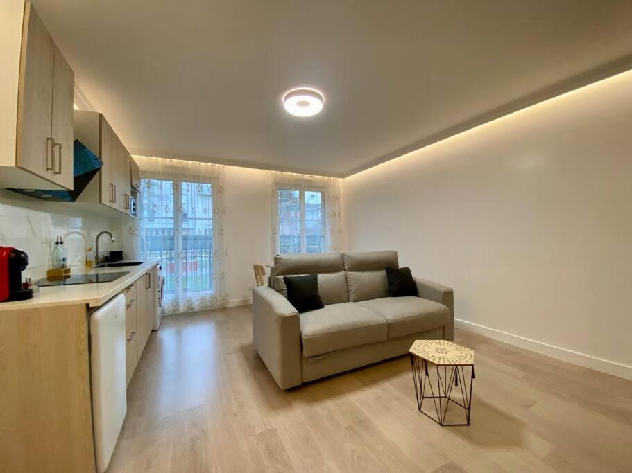 Suite Maximilien Near Disneyland Bussy-Saint-Georges Eksteriør bilde